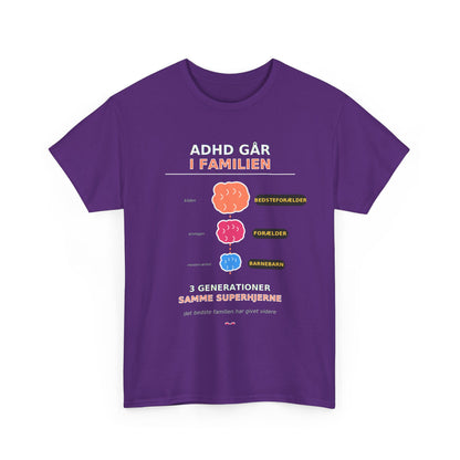 Tshirt - ADHD Går I Familien  - 3 Generationer Samme Superhjerne