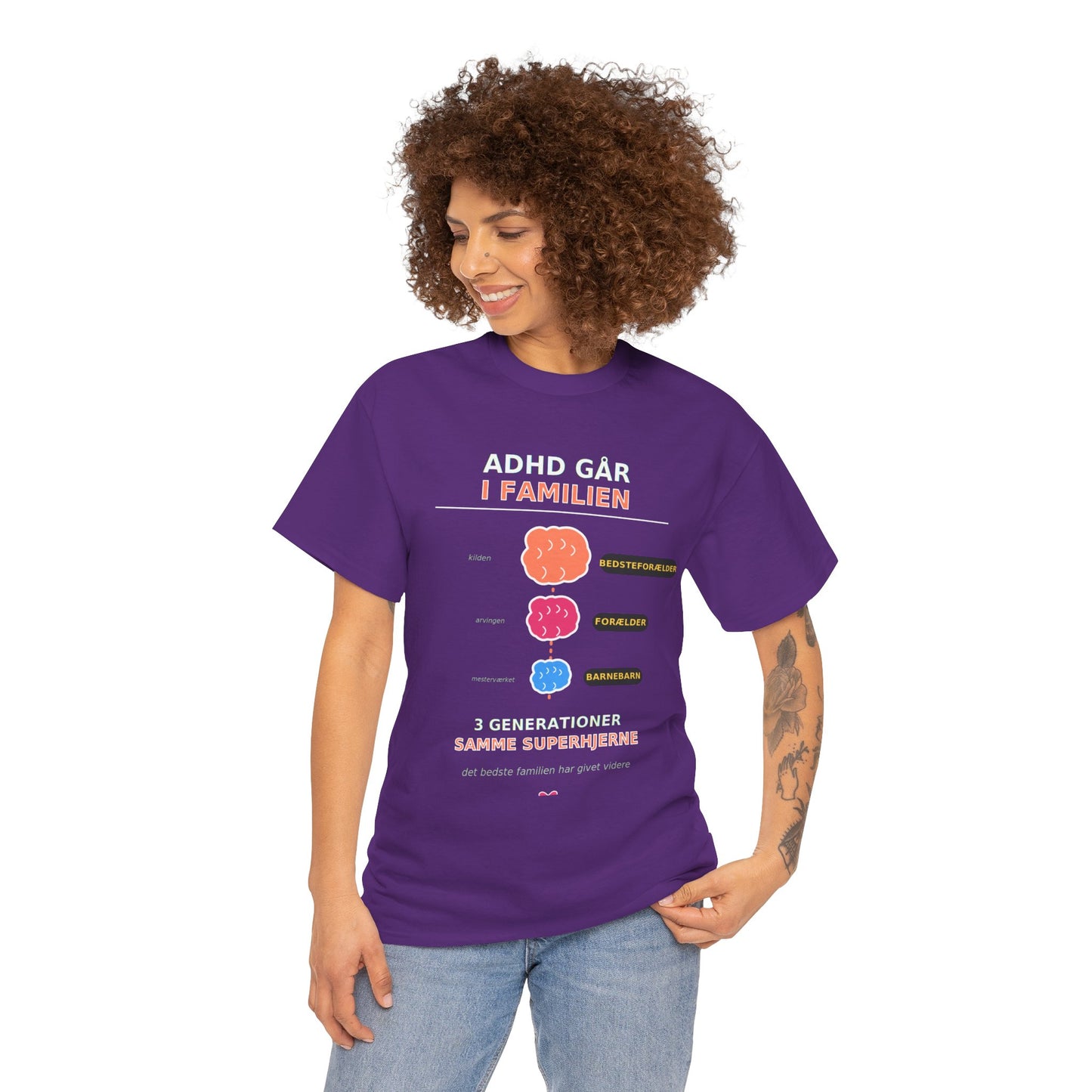 Tshirt - ADHD Går I Familien  - 3 Generationer Samme Superhjerne