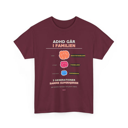 Tshirt - ADHD Går I Familien  - 3 Generationer Samme Superhjerne