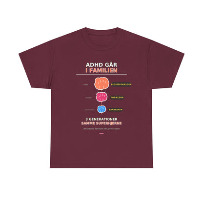 Tshirt - ADHD Går I Familien  - 3 Generationer Samme Superhjerne